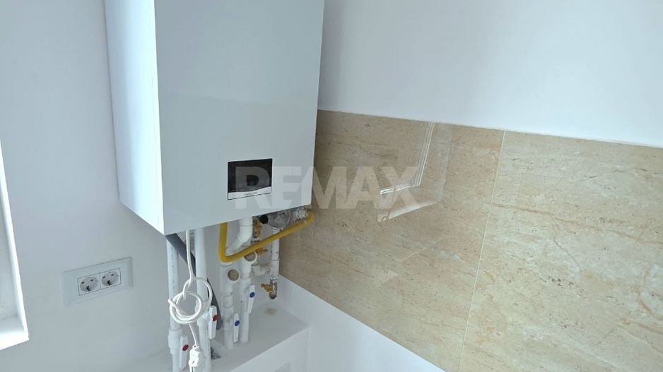 Apartament cu 3 camere în București, România - Poză 8