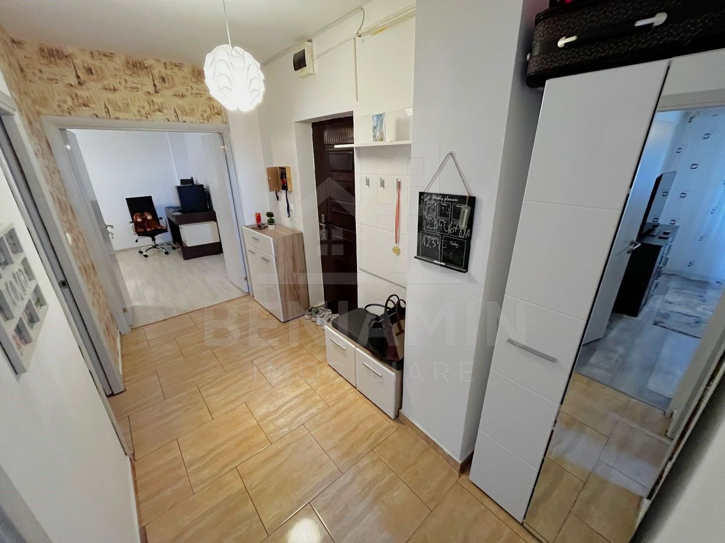 2Decomandate-65mp-Centrala-Mobilat-Utilat-Parcare-Craiovita-Penny - Poză 9