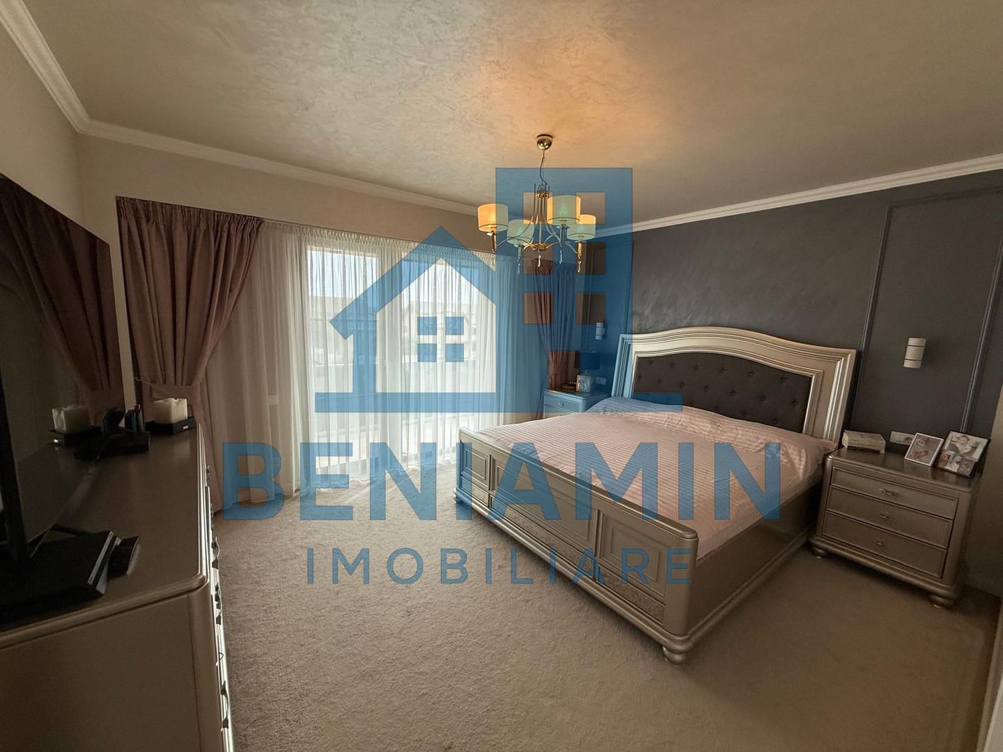 Vila ultramoderna Consul cu piscina si design impresionant - Poză 6