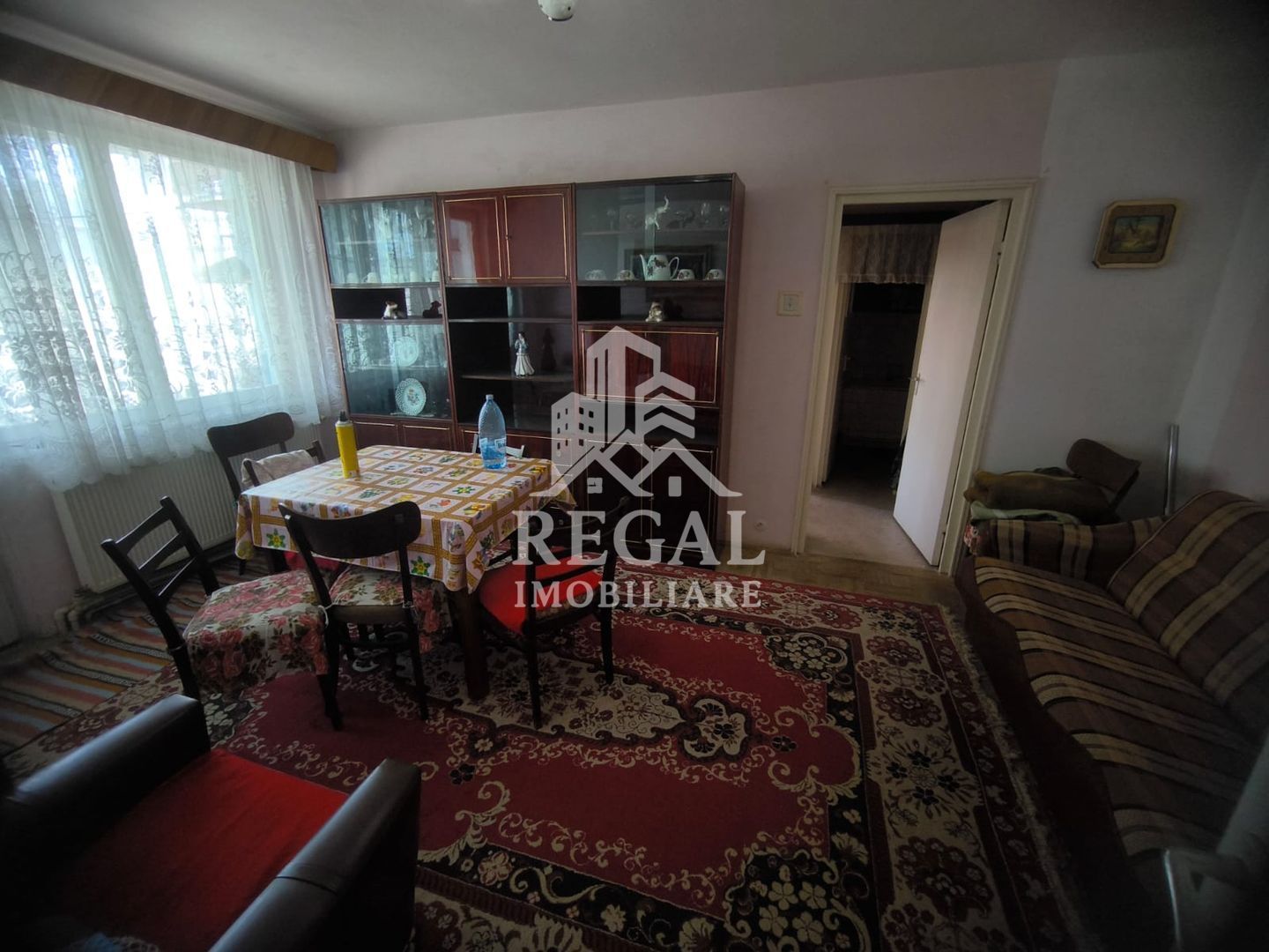 Apartament cu trei camere de vânzare in zona Micro 4 - Poză 4