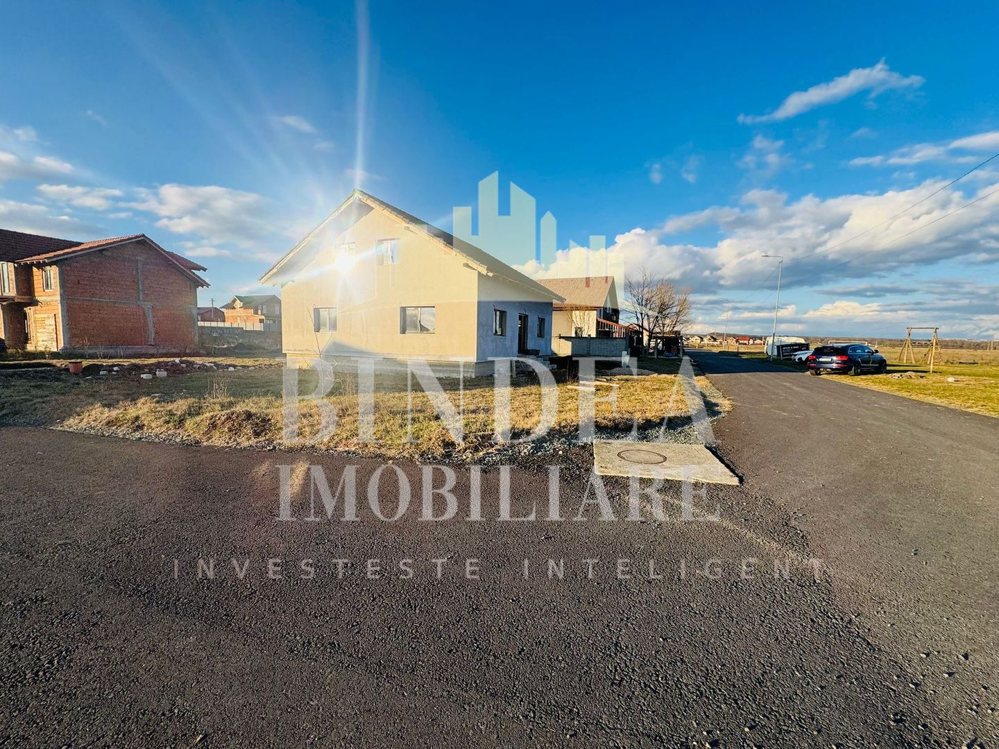 Casa individuala P+ M Pischia 167mp utili, 723mp teren - Poză 1