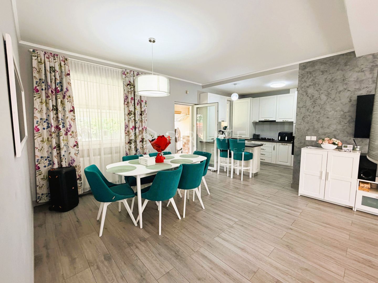 Duplex modern | Complet Mobilat și Utilat I Curte amenajată I Unirii - Poză 8