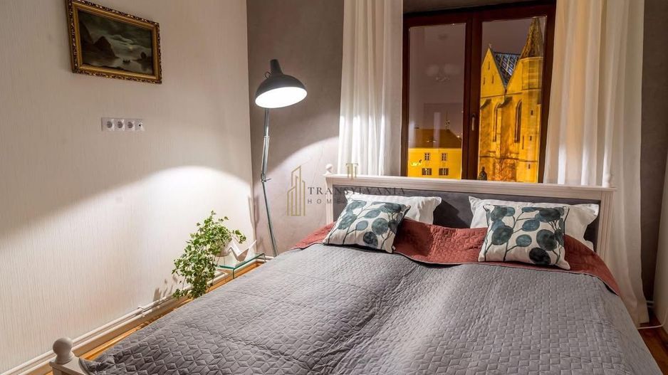 Apartament cu 2 camere în Inima Sibiului - Poză 4