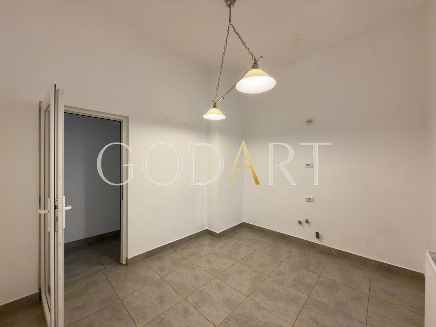 Vila spatioasa | Complet renovată | Central - Poză 11