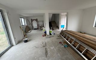 Casa cu 4 camere, 119 mp, Zona Voiniceni - Poză 2