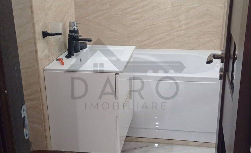 Inchiriez apartament cu 3 camere , zona Gara Mare (str Gh Doja) - Poză 6