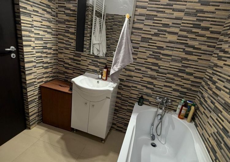 De inchiriat apartament 2 camere - Poză 6
