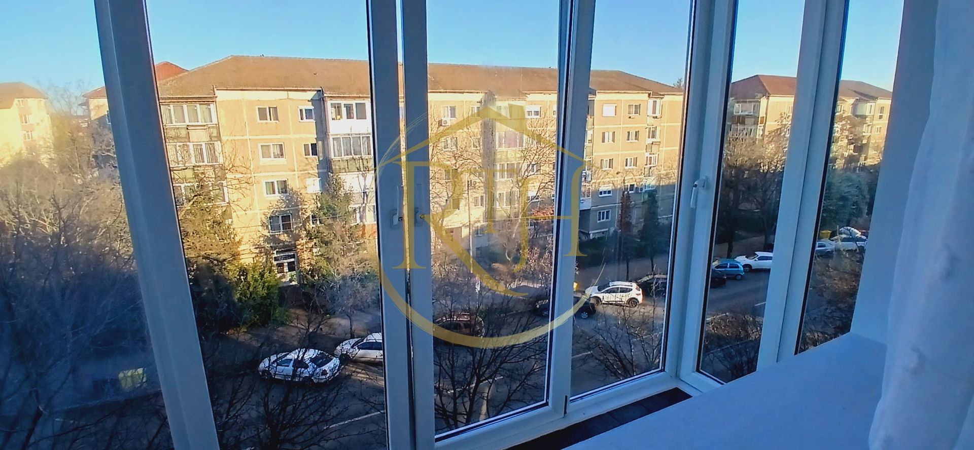 Oferim spre vanzare apartament cu 3 camere, decomandat,  zona Lipovei - Poză 23