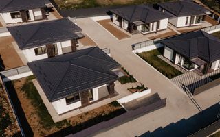 Casa individuala LA ASFALT - parter - PREMIUM - Visan, Bucium - Poză 5