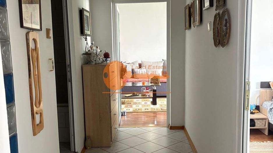 Apartament cu 2 camere la 10 minute de Metrou Crangasi - Poză 1