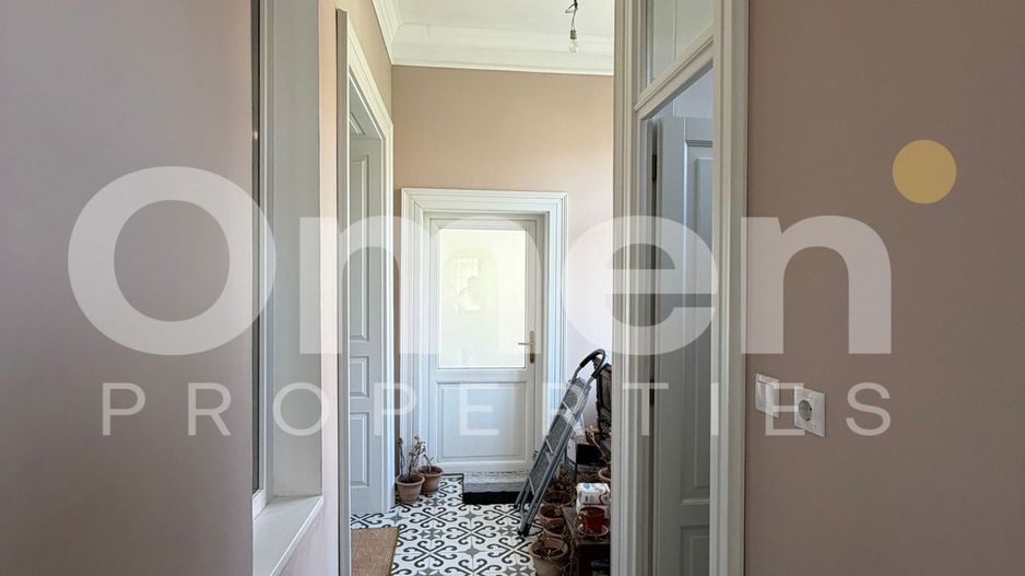 Casa renovata cu curte pentru inchiriere, zona Centrul Vechi - Poză 11