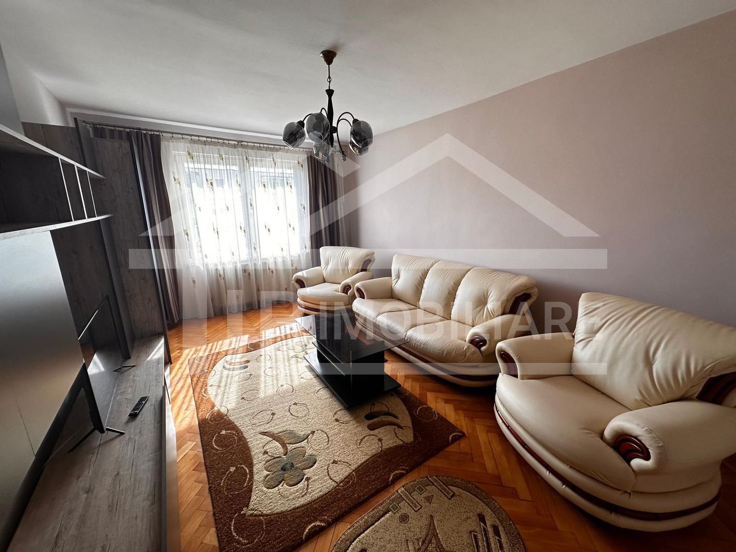 Apartament de 3 camere, 70mp,parcare, decomandat, Zona Kaufland - Poză 3