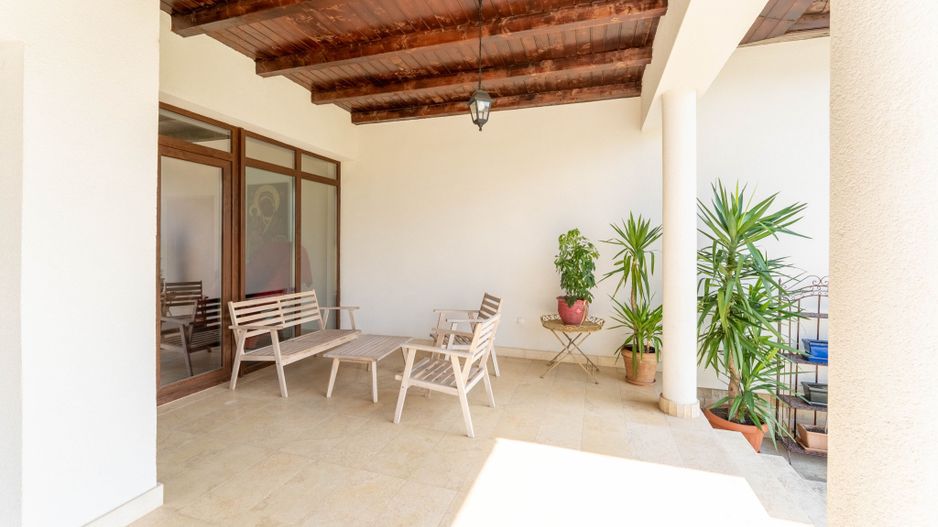 Oportunitate Rară | Proprietate Exclusivă în Izvor - Poză 12
