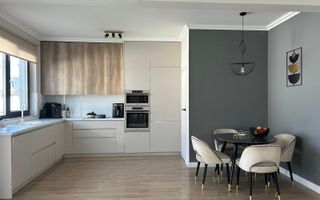 Casa zona  Viena Residence - Poză 2