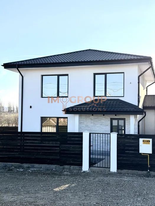 COMISION 0% - CASA FINALIZATA CU 4 CAMERE - LA ASFALT - Poză 1