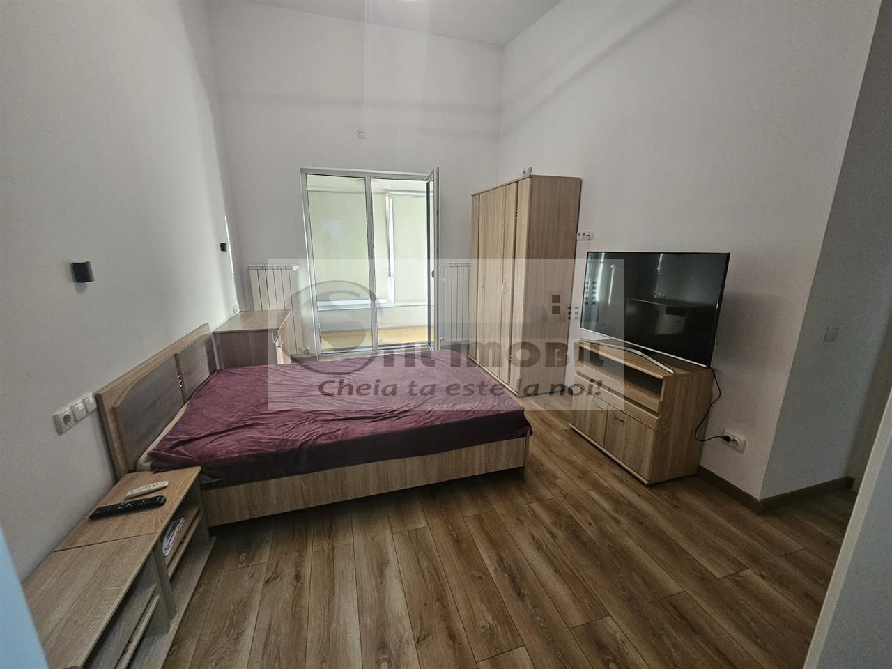 Apartament 4 camere - 85mp - Pacurari -Alpha Bank - Poză 3