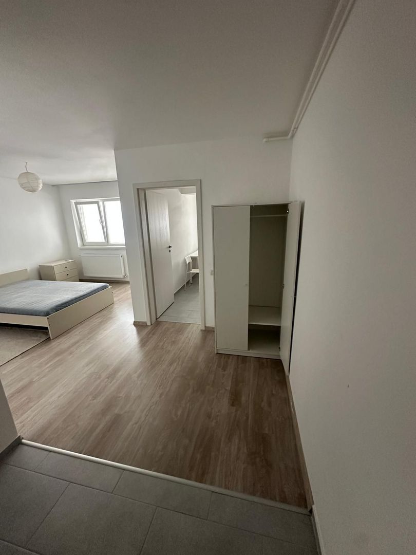 Garsoniera de inchiriat la 12 minute de metrou Berceni - Poză 4