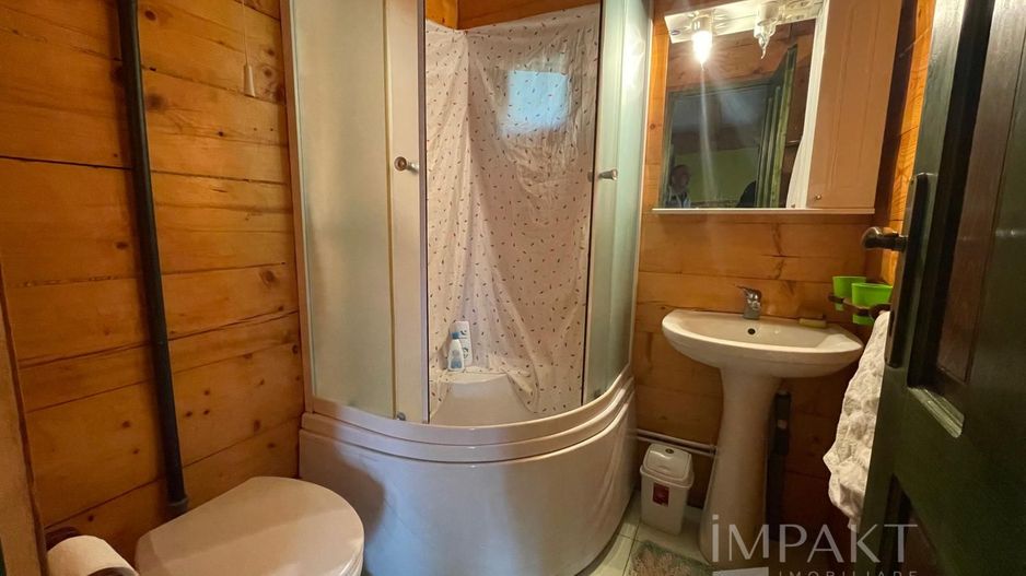 Cabana din lemn cu panorama superba asupra Florestiului - Poză 6