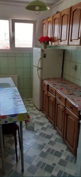 Zona  - Piata Astra, garsoniera in bloc de apartamente - Poză 5