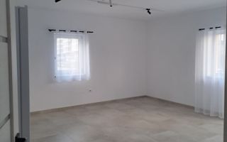 Apartament 3 camere de închiriat, parter – ideal locuință sau firmă - Poză 6