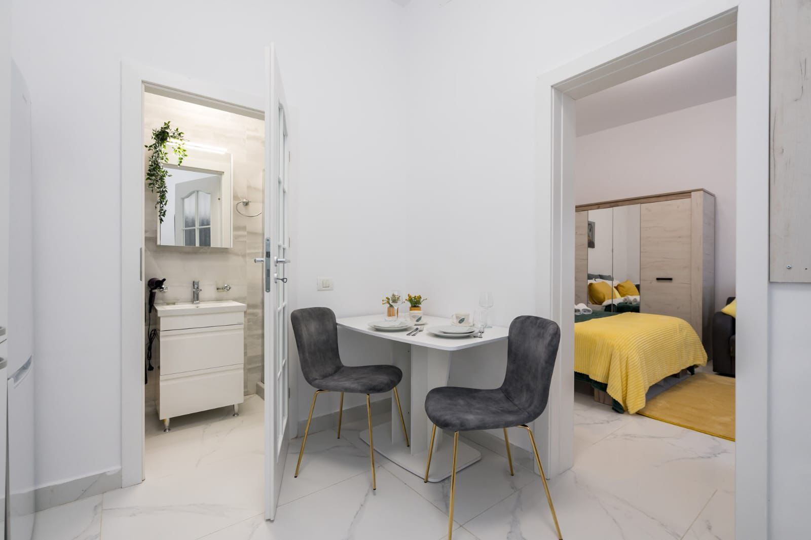 Apartament modern 2 camere | ideal rezidențial & regim hotelier - Poză 6