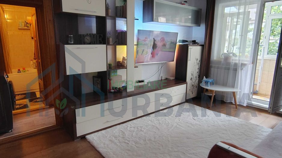 Apartament 2 camere, semidecomandat, mobilat și utilat, în Pacurari, Iași - Poză 1