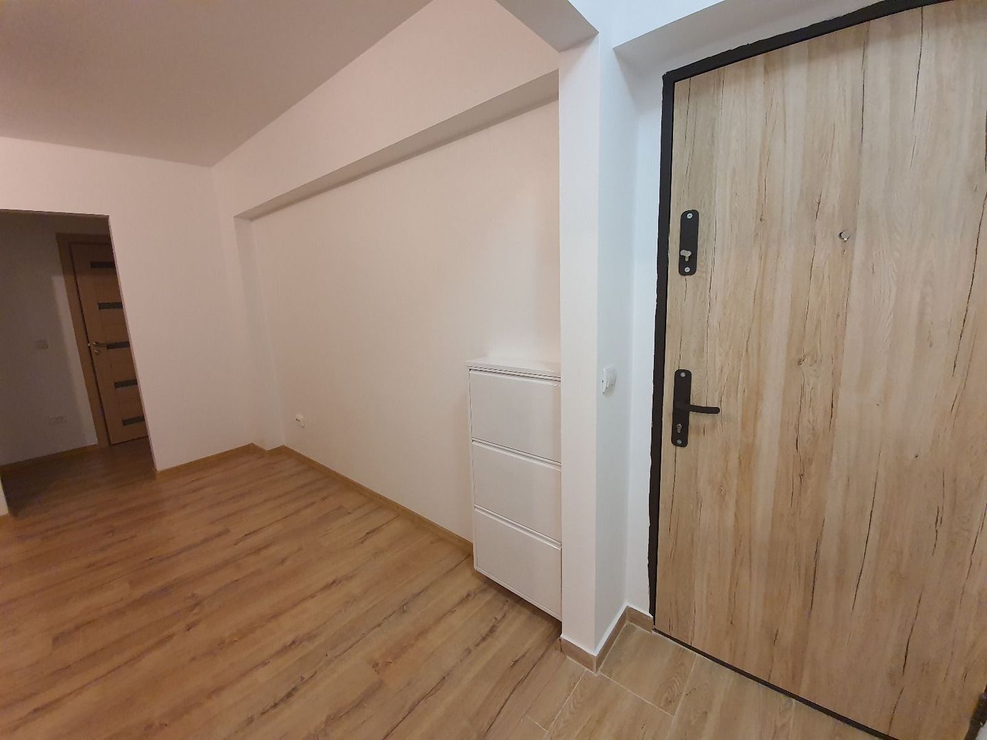 2 camere de inchiriat | Gara de Nord | Grivita | Centrala - Poză 9