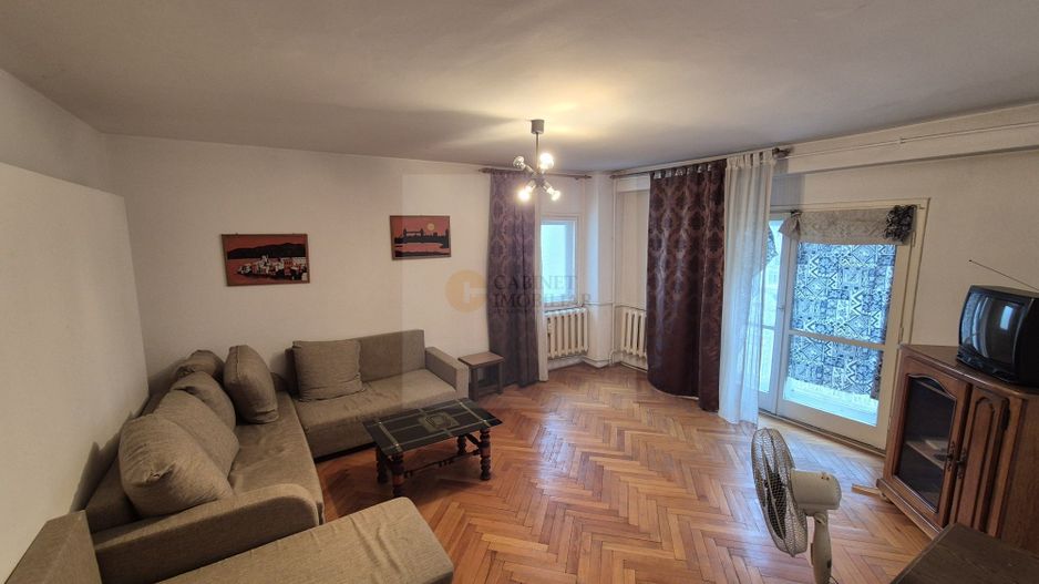 Apartament 2 camere | Vedere Panoramica| rondul Alba Iulia - Poză 1