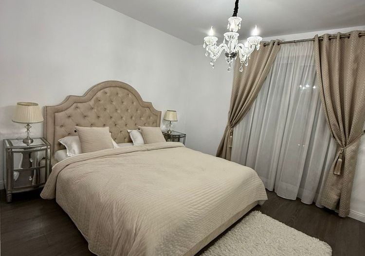 Apartament 3 camere decomandate, 2 bai,balcon, etaj intermediar, garaj - Poză 4