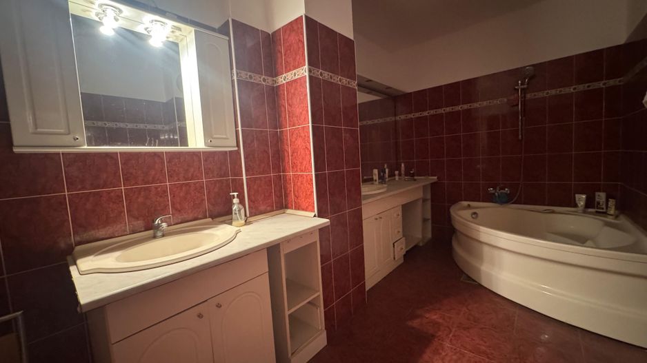 VILĂ CU POTENȚIAL MULTIPLU| CALEA DOROBANȚI - Poză 16