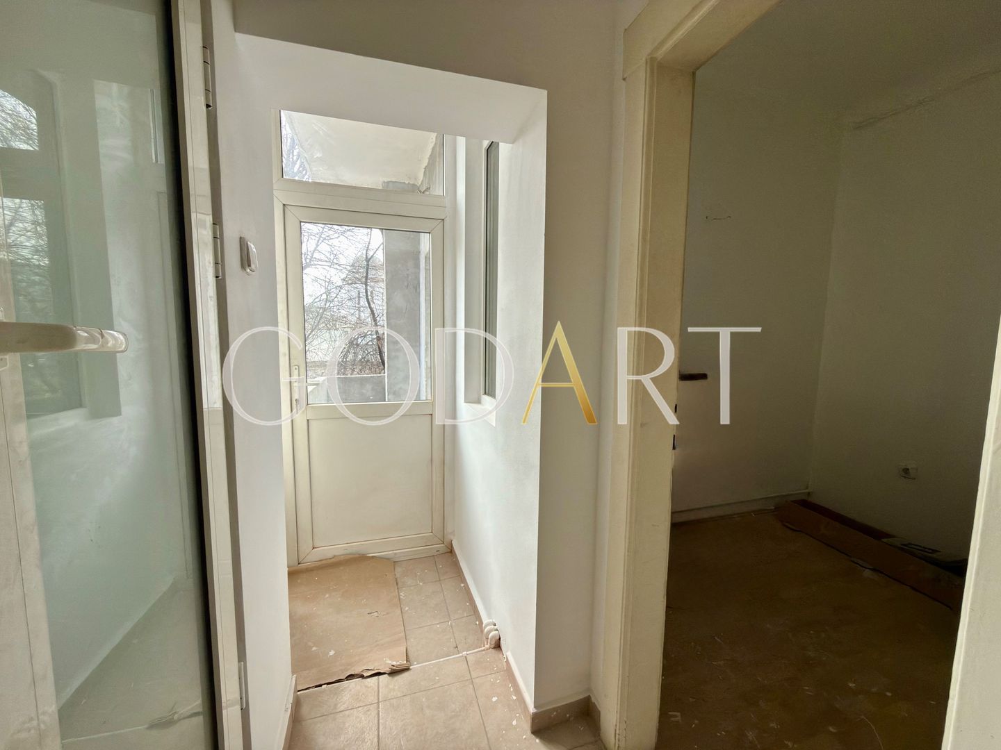 APARTAMENT 4 CAMERE | RENOVAT | BOXA | CURTE COMUNA - Poză 18