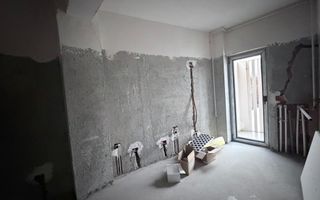 VANZARE 4 CAMERE | 136 MP UTILI | LOC DE PARCARE INCLUS | JIULUI - Poză 13