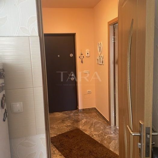 Apartament cu 1 cameră, mobilat, cu parcare inclusă. - Poză 4