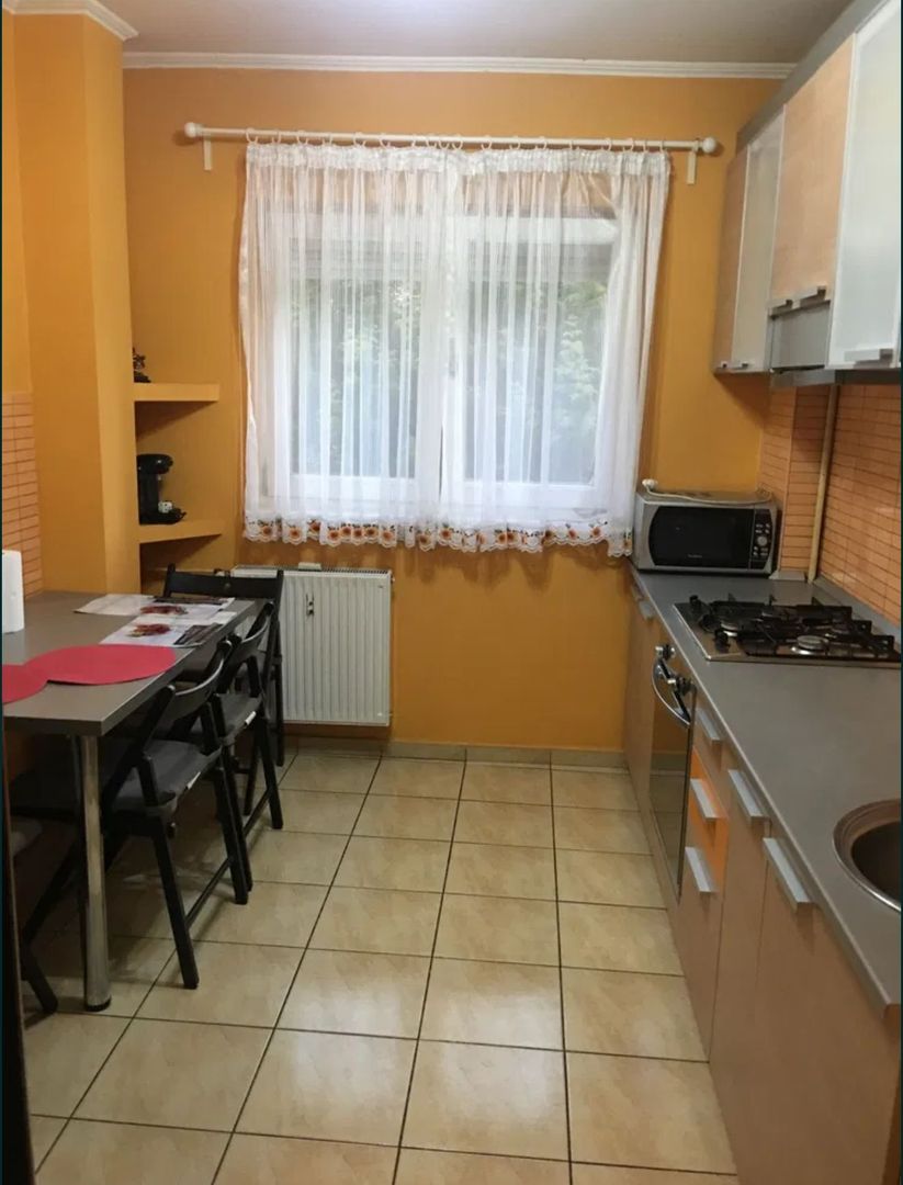 AP. 2 CAMERE TEIUL DOAMNEI, BUCATARIE INCHISA, MOBILAT/UTILAT MODERN - Poză 5