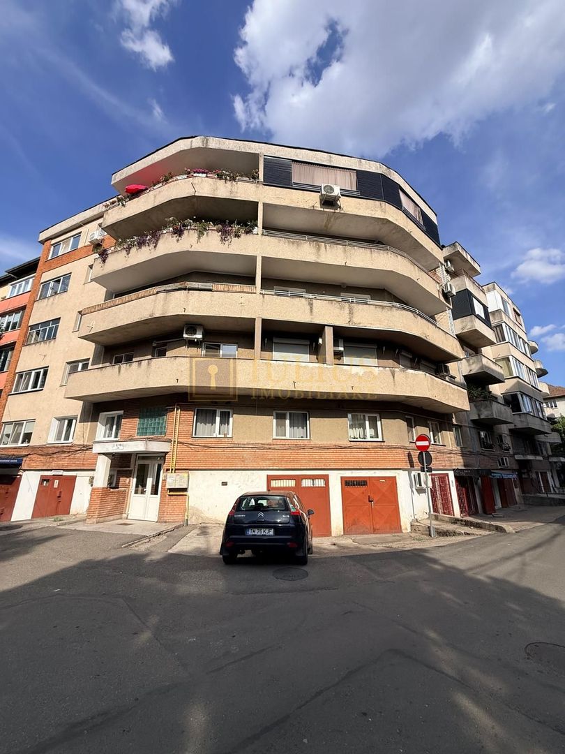 3 camere| complex studentesc |centrala termica| garaj sub bloc| pet friendly - Poză 24