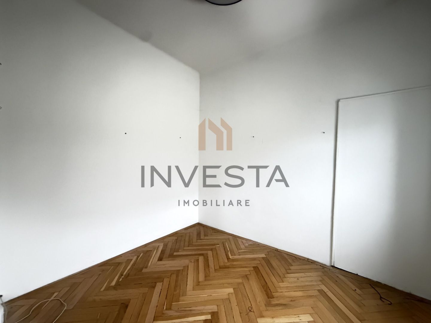 Casa cu destinatie nerezidentiala de inchiriat | zona Centrala - Poză 15