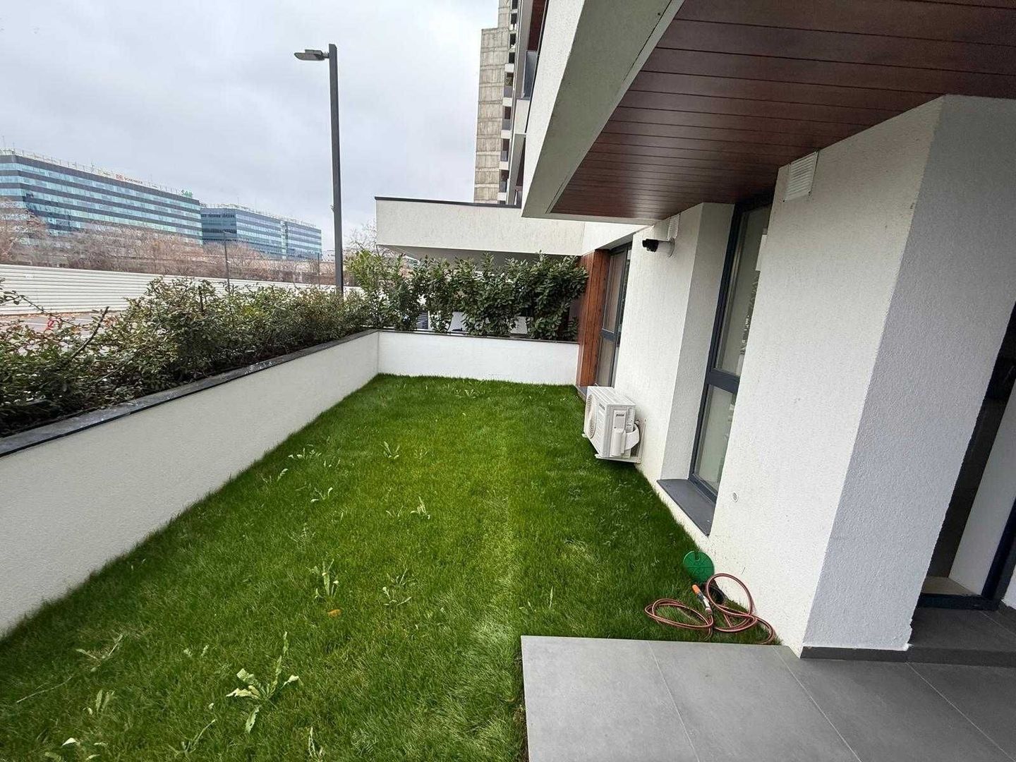 Nusco City - Apartament LUX 2 camere mobilat cu gradina la Lobby - Poză 4