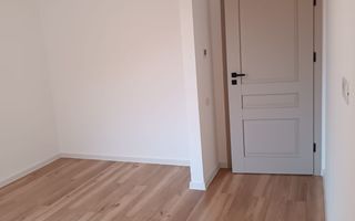 Vanzare Casa pe Parter  4 Camere  Brașov în Cartierul izvor - Poză 6