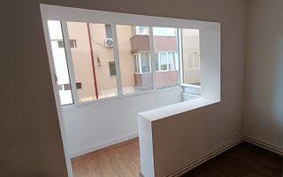 Apartament de 3 Camere | Decomandat | Zona Soarelui - Poză 15