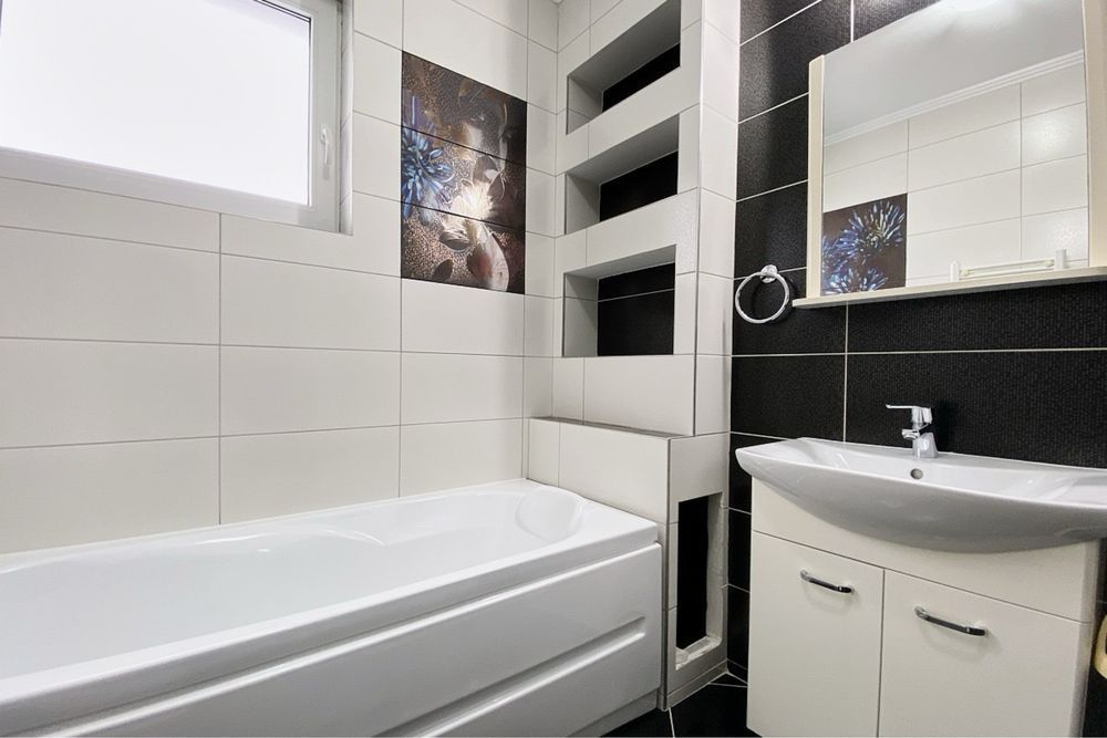 Apartament 3 camere, 2 balcoane, etaj intermediar, parcare. - Poză 7