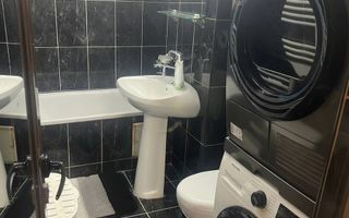 Apartament cu 2 camere de vânzare, Micro 16, etaj 2 - Poză 5