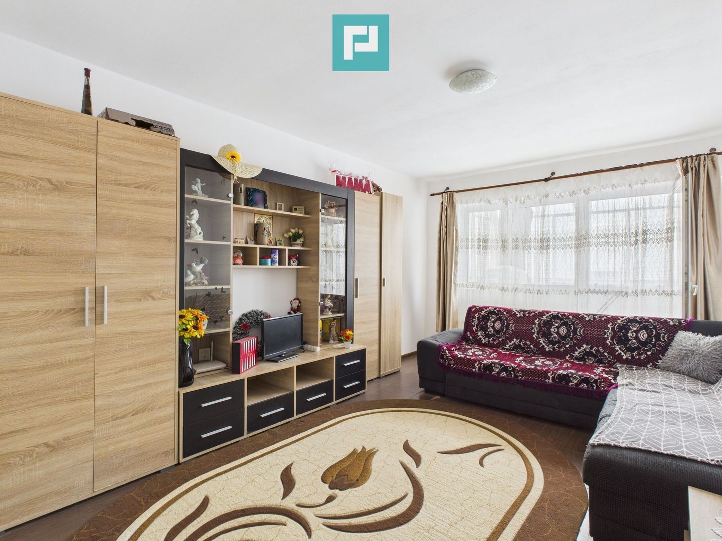 Apartament decomandat cu 2 camere în Aradul Nou - Poză 11