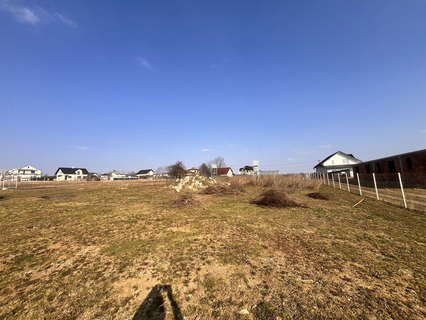 Teren Intravilan de Vânzare 40Ari | Suceava/Salcea  I 4950Euro/Ar +TVA - Poză 3