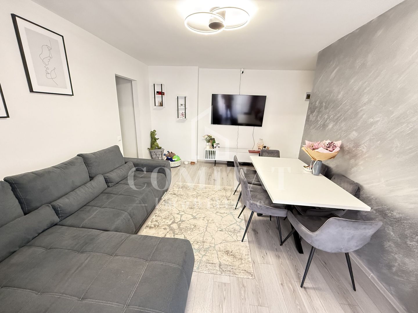 Apartament 2 camere | Ultrafinisat | Garaj + terasă | Zona Regal-Baciu - Poză 3