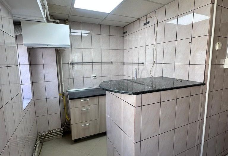 Vânzare Apartament 4 Camere Bulevardul Decebal Între Alba Iulia și Metrou Munci - Poză 10