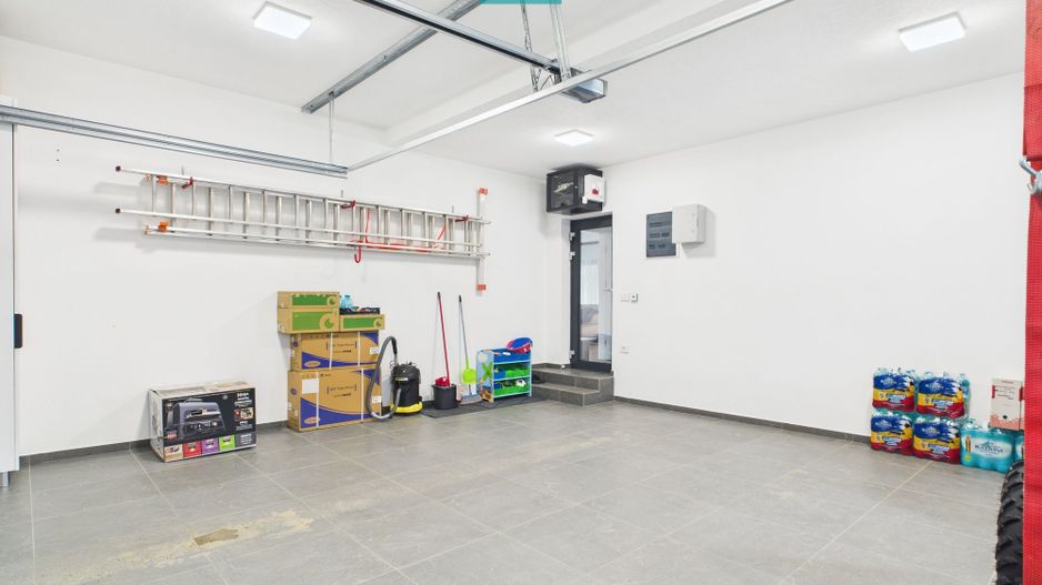 Casă individuală pe parter – Moșnița - Poză 82