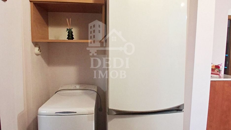 Apartament cu 3 camere de inchiriat zona Rogerius, Oradea - Poză 9