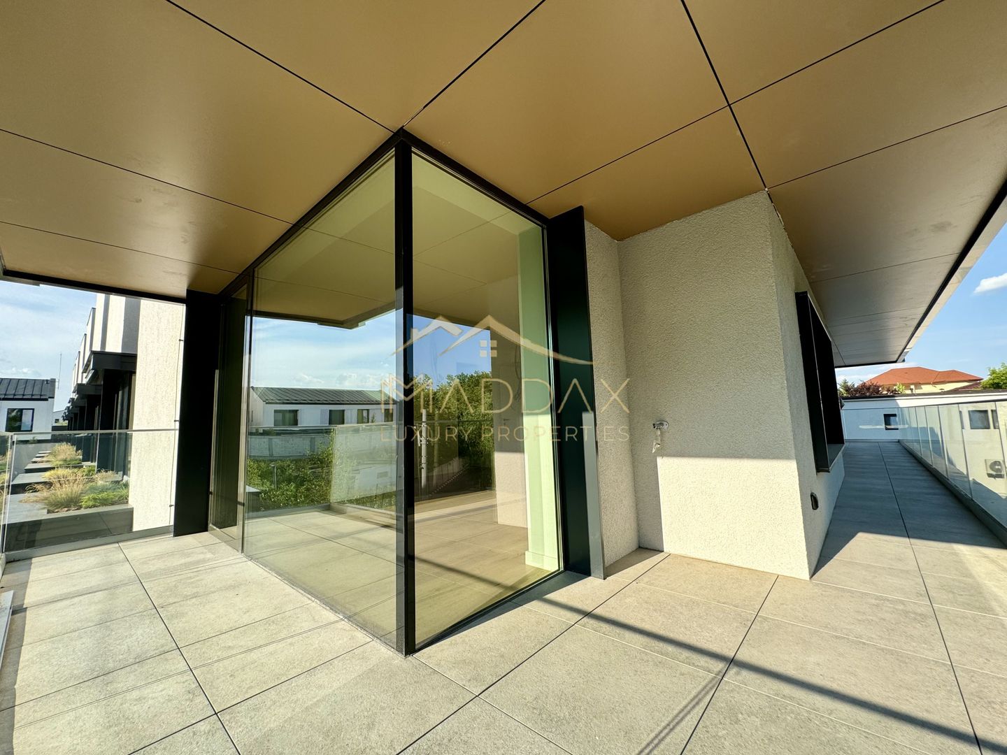 Vila cu 5 camere  *366mp* / Curte privată + piscina*315mp*/ Pipera - Lake View - Poză 7