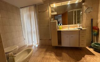 Casă / Vilă cu 6 camere în zona  Calea Aradului - Poză 48