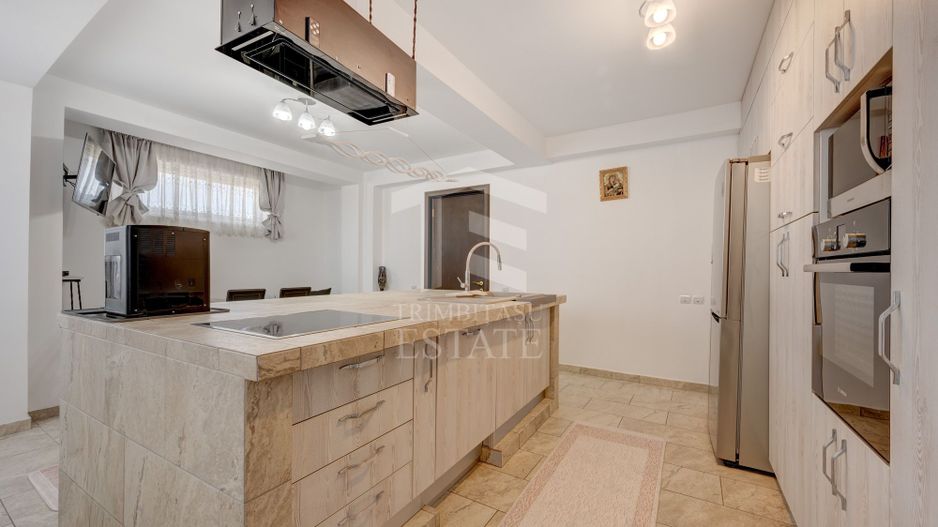 SI CASA SI AFACERE totul sub același acoperiș in Sector 5/Sălaj - LIDL - Poză 57